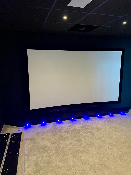 Lumene Movie Palace UHD 4K Curve 270C - model expo 